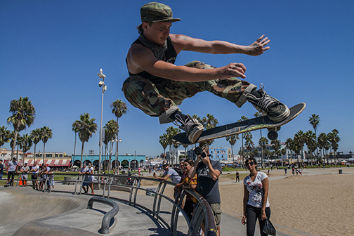 An exit ritual at Venice Beach Skatepark, Los Angeles, CA (2018).