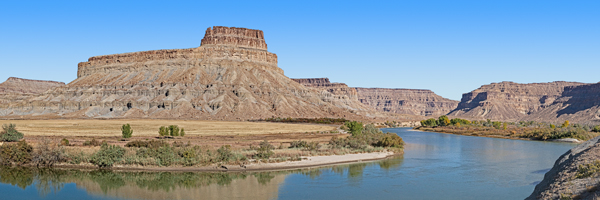 The Green River emerging through Gray Canyon.